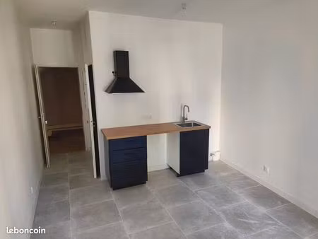1 pièce • 20 m2 . salon-de-provence 13300 quartier morgan