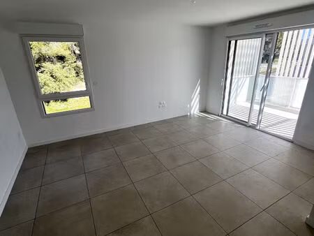 vente appartement 2 pièces  45.00m²  clapiers