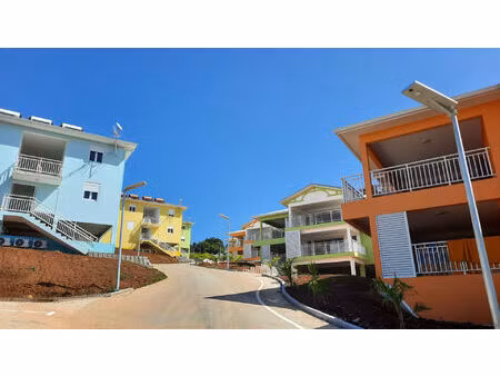 location appartement 3 pièces  78.89m²  la trinité