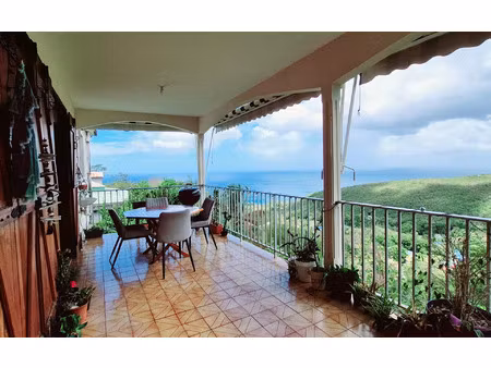 location appartement  m² t-4 à pointe-noire  955 €