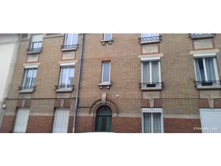 location appartement 3 pièces 52 m² à reims (51100)