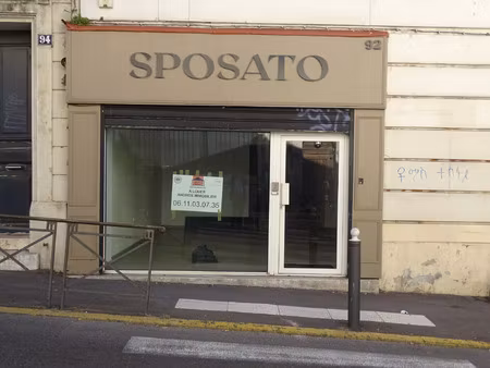 location commerce 59 m² à marseille 6 (13006)