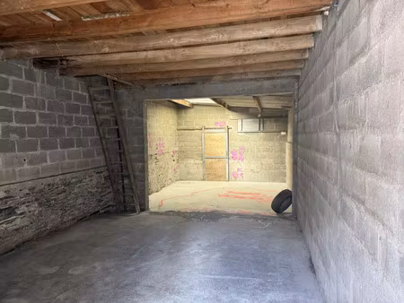 location local industriel 64 m² à angers (49000)