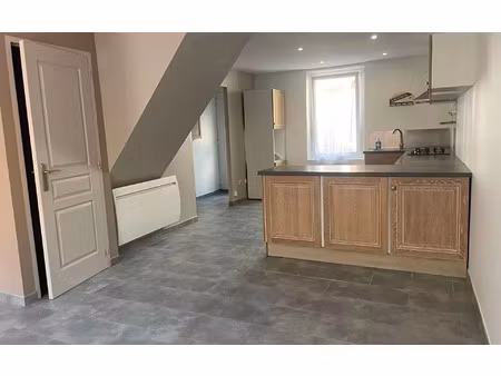 location maison  m² t-3 à carcassonne  653 €