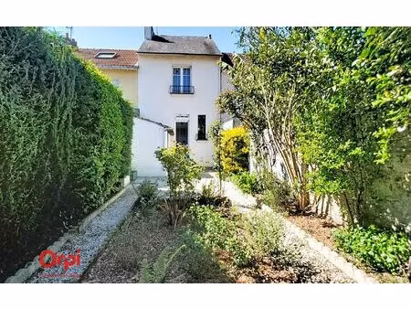 location maison  64.12 m² t-3 à nantes  965 €