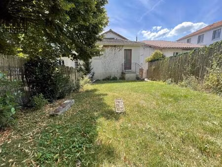 appartement t1 avec jardin clos