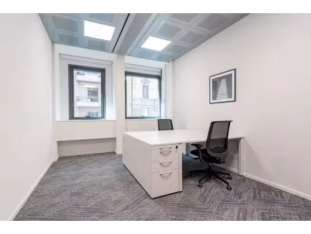 location locaux professionnels 10 m² à roubaix (59100)  579 €