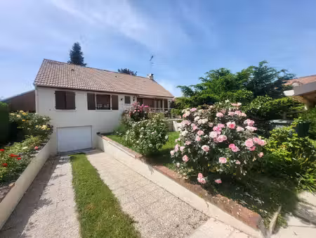 maison breau 5 pièce(s) 115.15 m2 avec sous-sol sur une parc
