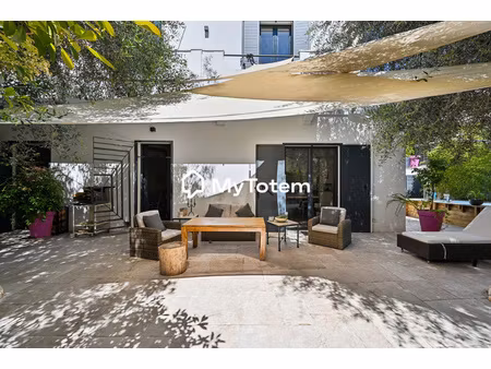 maison - 6 pièces - 127 m2 - piscine et parking