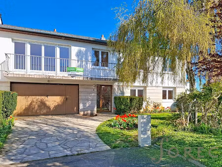 maison f5 à louer ? 155 m² ? en impasse  au calme