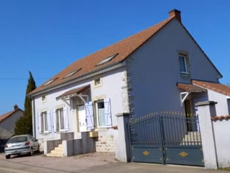 exclusivité nestenn! maison de caractère charme  confort énergétique et grands volumes à s