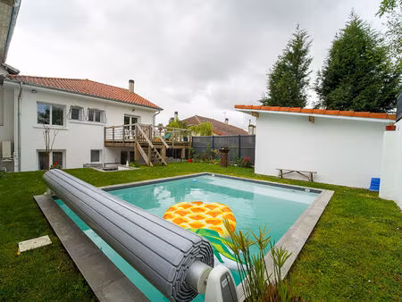 maison de village rénovée 3 chambres et bureau