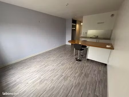 studio 1 pièce 24 m²