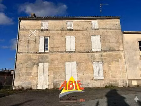 vente maison à benet (85490) : à vendre / 106m² benet