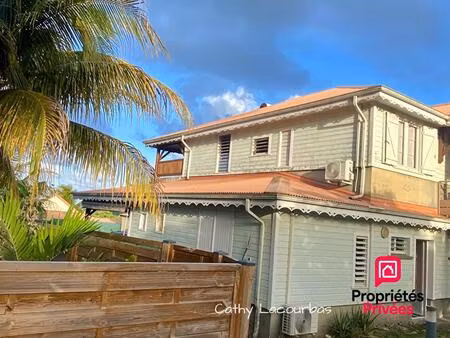 grand appartement t3 avec jardin privatif ? bien rare à petit bourg 97170