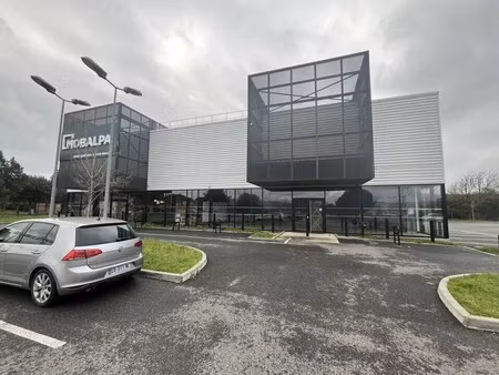 location commerce 500 m²