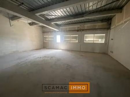 location commerce vitrolles 13127 266m²