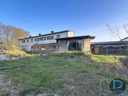 maison à rénover avec beau potentiel - laiz