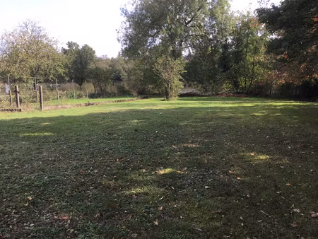 terrain a batir vue sur etang