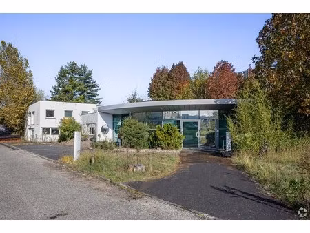 location bureaux 870 m²