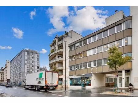 location bureaux 90 m²