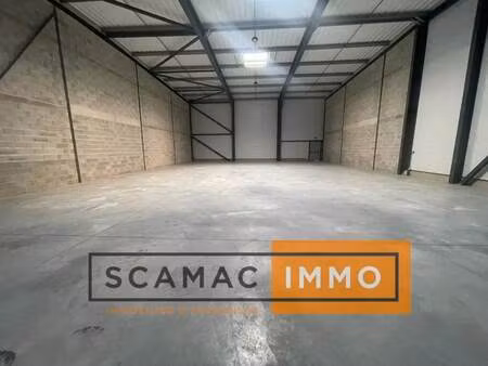 location entrepôt lambesc 13410 1255m²