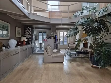 vente local d'activités 225 m²