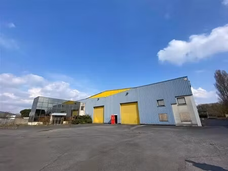 location entrepôt 4 753 m²