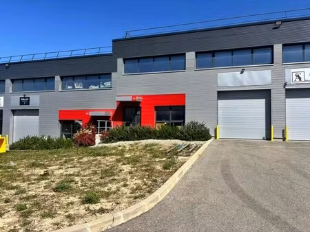 location local d’activités gignac la nerthe 13180 276m²