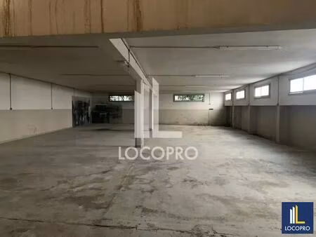 vente local d'activités 460 m²