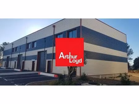 vente local d’activités signes 83870 231m²