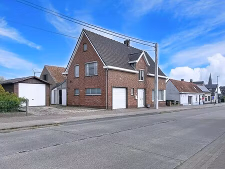 huis met 3 slaapkamers te koop in centrum ursel