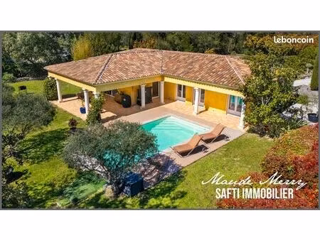 villa 4 pièces 115 m²