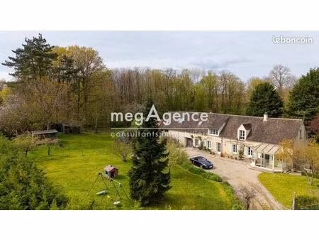propriété 5 pièces 154 m²