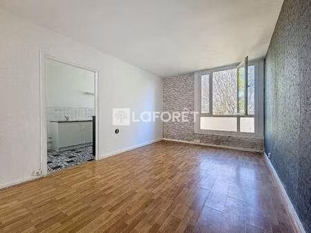 vente appartement 2 pièces à saint-pierre-lès-elbeuf (76320) : à vendre 2 pièces / 42m² sa