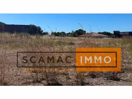 location terrain lambesc 13410 2200m²