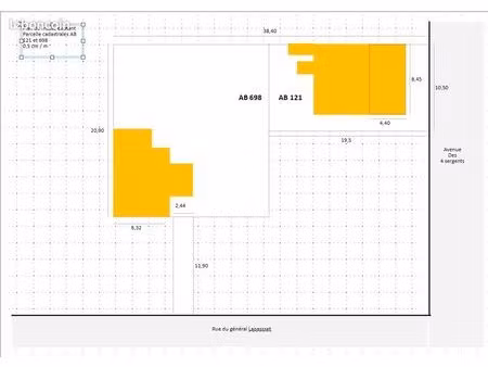 terrain 639 m2 avec deux maisons