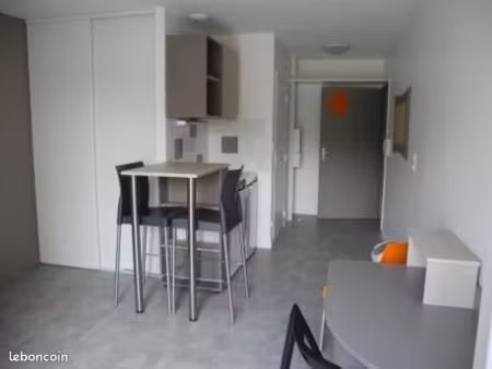 studio meublé – beaupréau (centre)