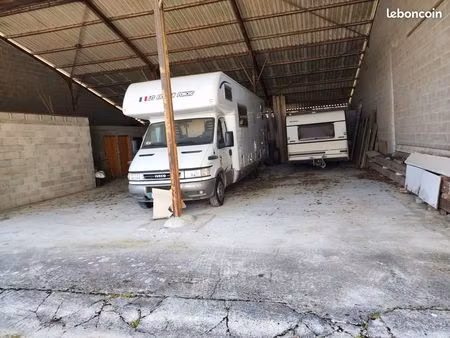 parking couvert camping car  caravane