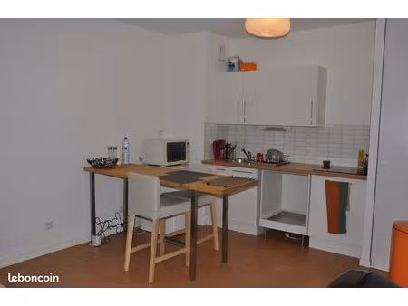 t2 en plein centre ville