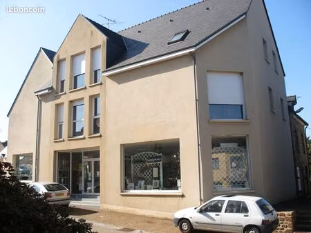 appartement t3 ambrieres les vallees 53