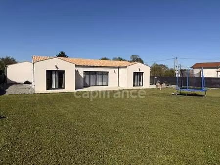 vente maison piscine à courant (17330) : à vendre piscine / 123m² courant