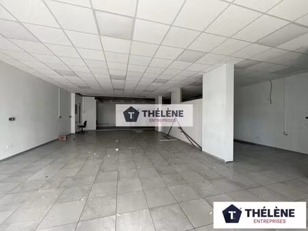 vente commerce 150 m²
