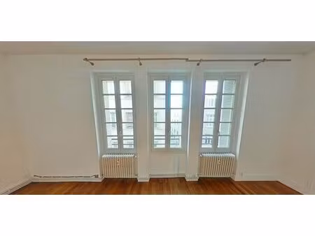 studio // rue montcharmont 69002 lyon