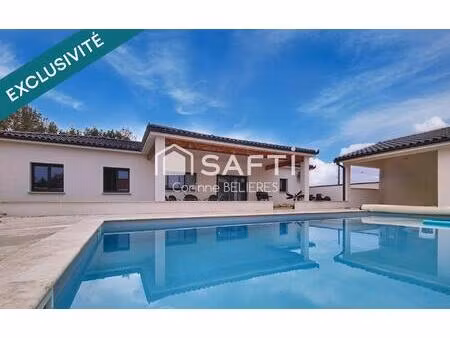 maison récente avec 4 chambres + piscine au sel