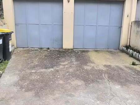 maison garage jardin