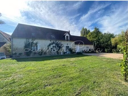 belle propriété sur 1.34 ha  bordée par un ruisseau