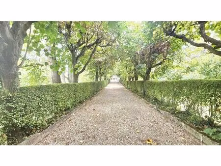 maison 208 m2 - 13000 m2 de terrain - piscine - 78270 bennecourt