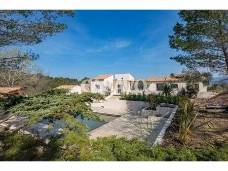 vente maison 10 pièces de 287m² - 13610 le puy-sainte-réparade