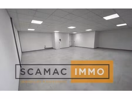location commerce 165 m²